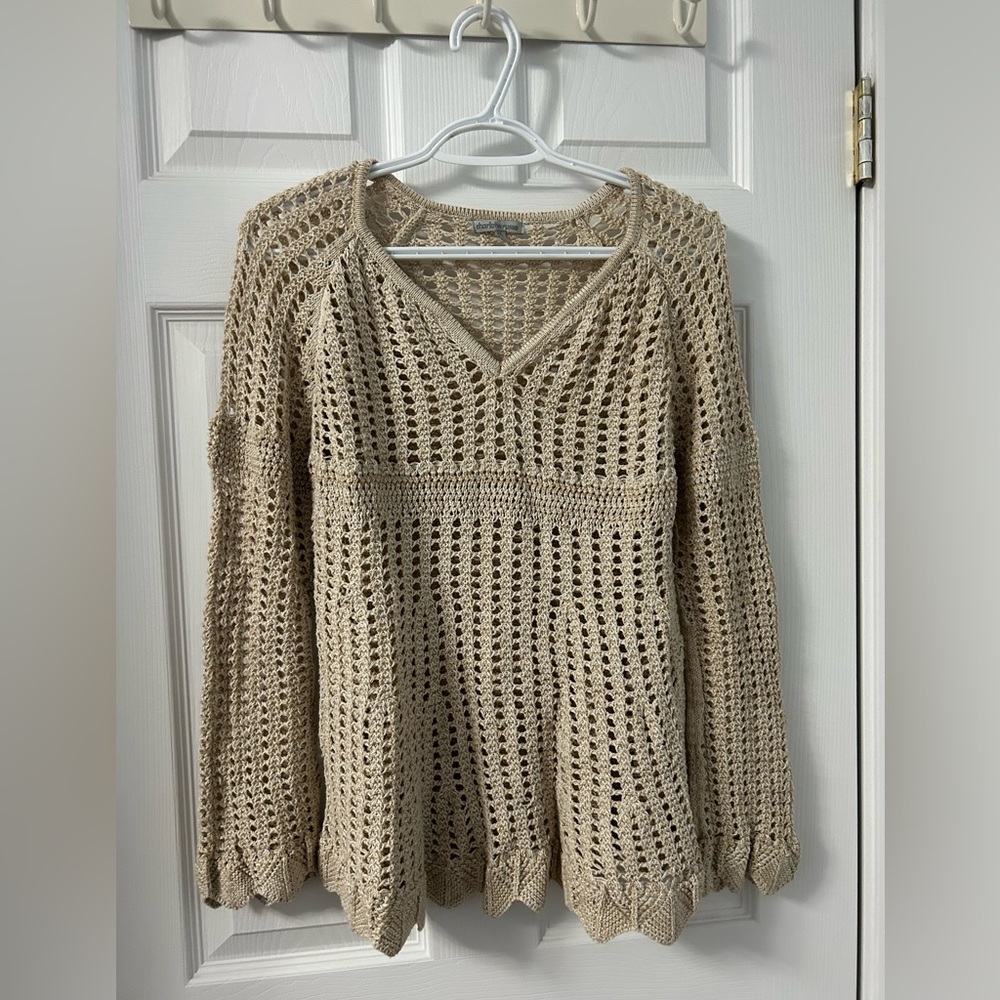 Charlotte Russe Cream V-Neck Knit Sweater